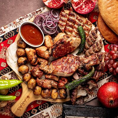 Ассорти из шашлыков в Карас по цене 5600 ₽