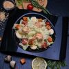 Салат Цезарь сан с креветками в Sushi & Susi по цене 420