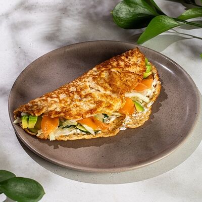 Овсяный омлет с лососем в Чайка по цене 560 ₽