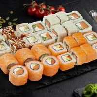 Филадельфия Икигаи много лосося в Веселый Самурай Sushi Premium