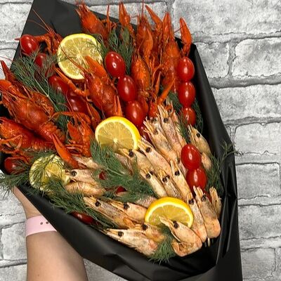 Букет из Раков и креветок в Berry sweets по цене 7700 ₽