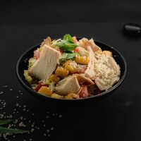 Салат А-ля Цезарь с курицей в Ёжкин ролл