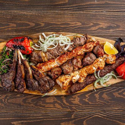 Шашлык из баранины по-ливански в Кабанья по цене 1780 ₽