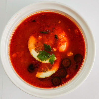 Солянка мясная в БамБуши по цене 265