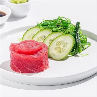 Сашими с тунцом в SeabasSushi по цене 1165 ₽