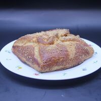 Лакомка в Пекарня Тоне