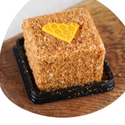 Медовик в Bestie Coffee по цене 200 ₽