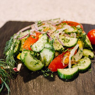 Салат Овощной в Гурман по цене 320 ₽