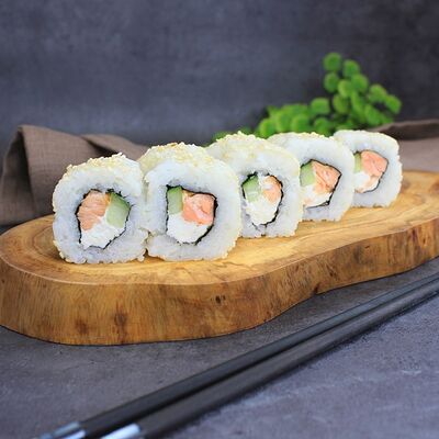 Ролл Осака в 7Sushi по цене 399 ₽