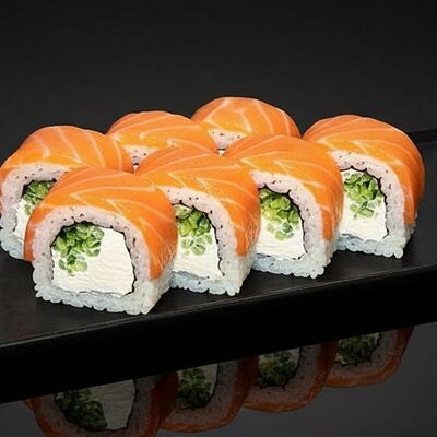 Филадельфия лайт в Бейкер суши по цене 799 ₽