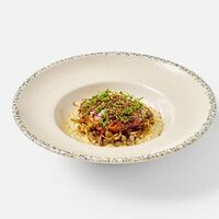 Утиная ножка конфи с орзо и грибами в Vivi