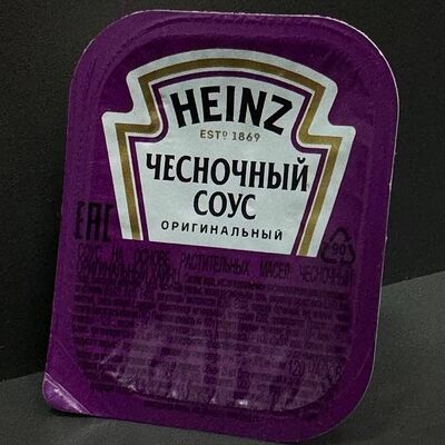 Чесночный в Фабрика-кухня Печём и крутим по цене 100 ₽