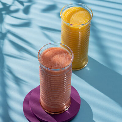 Смузи Манго-облепиха в Traveler's coffee по цене 516 ₽