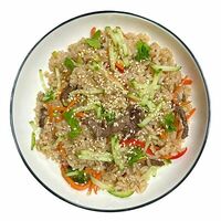 Говядина Wok с рисом в NYUSURI корейская кухня