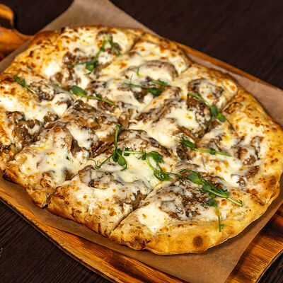 Римская пицца с грибами и трюфелем в Чо? Капчо! по цене 960