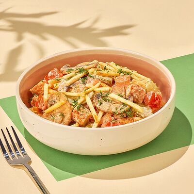 Салат по-деревенски в Dostaевский по цене 424 ₽