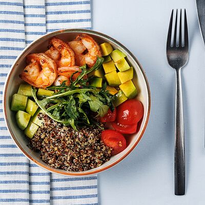 Боул с креветками и авокадо в Альбатрос по цене 720 ₽