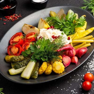 Домашние соленья в Сытый Лось по цене 790 ₽