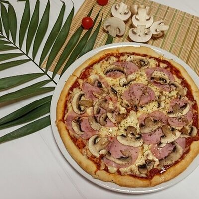 Пицца Ветчина и грибы в Суши Max по цене 450