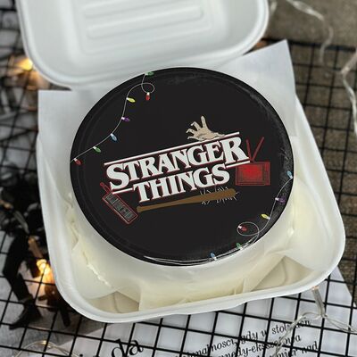 Бенто-торт постер Очень странные дела в Tort4u по цене 1590 ₽