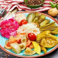 Маринованные овощи по-русски в Тандырофф