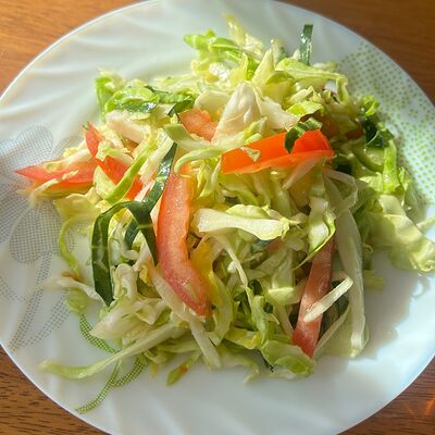 Салат Капуста с помидорамив Еда как Дома по цене 119 ₽