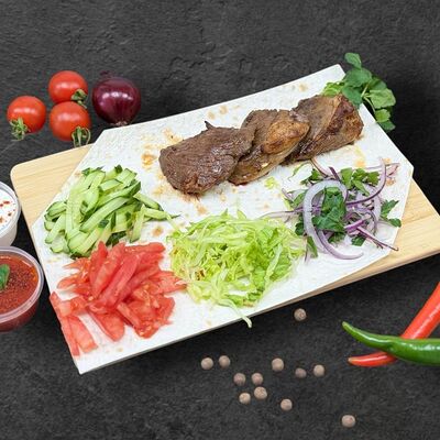 Шашлык из свиной шеи в Донар на мангале по цене 490 ₽