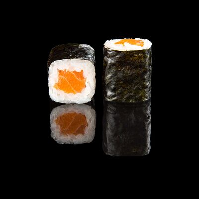 Маки с лососем в Вкус и лосось по цене 340