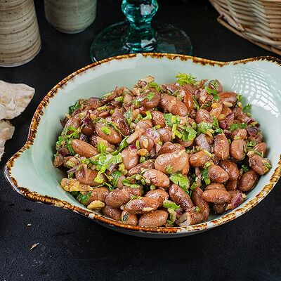 Салат из красной фасоли в Лаваш 1 по цене 450 ₽