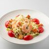 Салат Цезарь с тигровыми креветками в Кафе МилАриЯ по цене 897