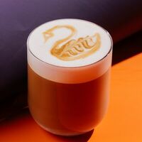 Латте Ягодный Пломбир HOT в Baggins Coffee