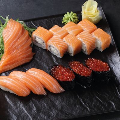 NEW Сет-4 ( SALMON de Luxe)в Kioto по цене 3210 ₽