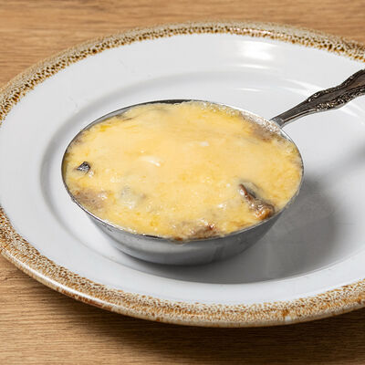 Жюльен грибной в TeaRoom по цене 380 ₽