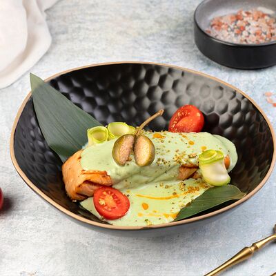 Лосось со сливочно-фисташковым соусом в Ellips по цене 1490 ₽