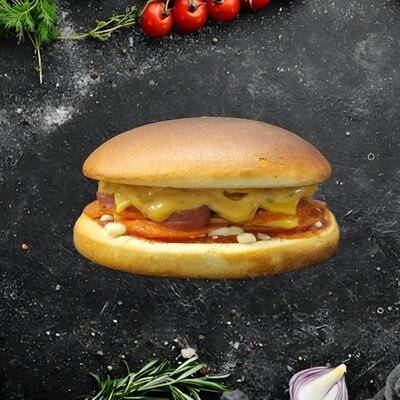 Бургер Пеперони в Epic Pizza - метровая пицца по цене 594 ₽