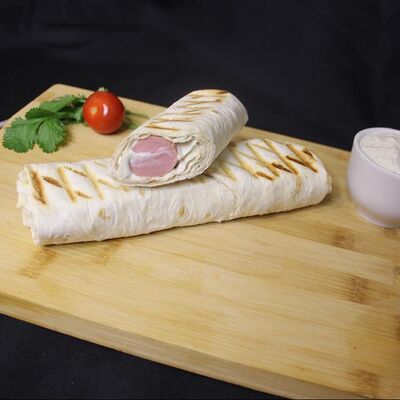 Сосиска в лаваше в Шашлычный остров по цене 140 ₽