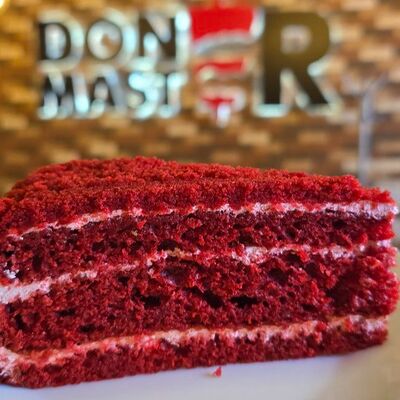 Торт Красный бархат в Донер Мастер по цене 250 ₽