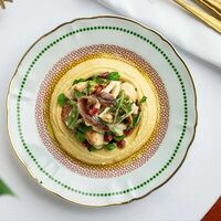 Хумус с овощами и морепродуктами в Юг22