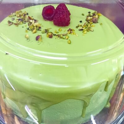 Торт Фисташка-малина в UfaDessert по цене 1418 ₽
