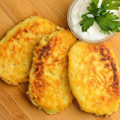 Драники Картофельные со сметаной в Good Food по цене 299 ₽