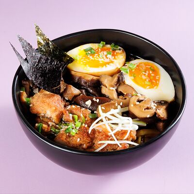 Рамен с курицей в Dark Lava по цене 580 ₽