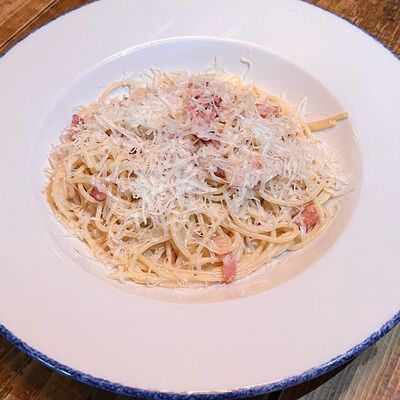 Спагетти карбонара в Billy McDaniel по цене 340 ₽