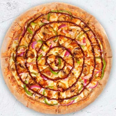 Куриная Барбекю Пицца 23 см на традиционном тесте в Pizza HeartPizza Hut по цене 419