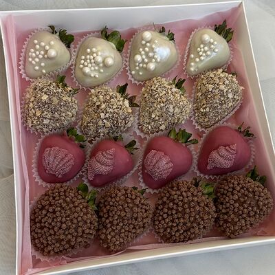 Клубника в шоколаде n в Allowberry по цене 4800 ₽