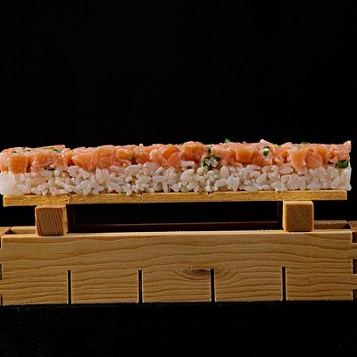 Ошидзуси с лососем в Kyoto по цене 770 ₽