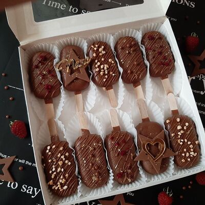 Чизкейки в молочном шоколаде 10 шт. в Чародейка сладостей по цене 3120 ₽