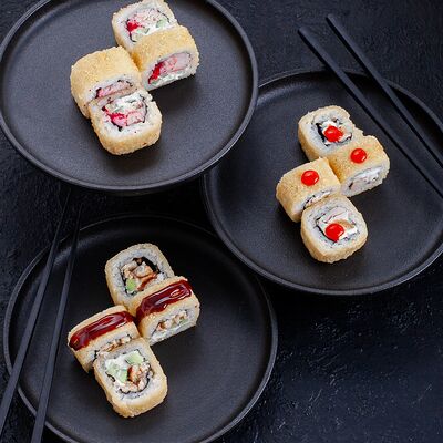 Горячее трио в Sushi Simple по цене 1115 ₽
