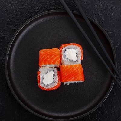 Филадельфия лайт в Sushi simple по цене 450 ₽