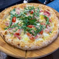 Пицца Бианка в Iris