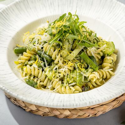 Паста с зелеными овощами в Kumpan по цене 510 ₽